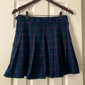 ULTRA HIGH RISE PLEATED PLAID SKIRT